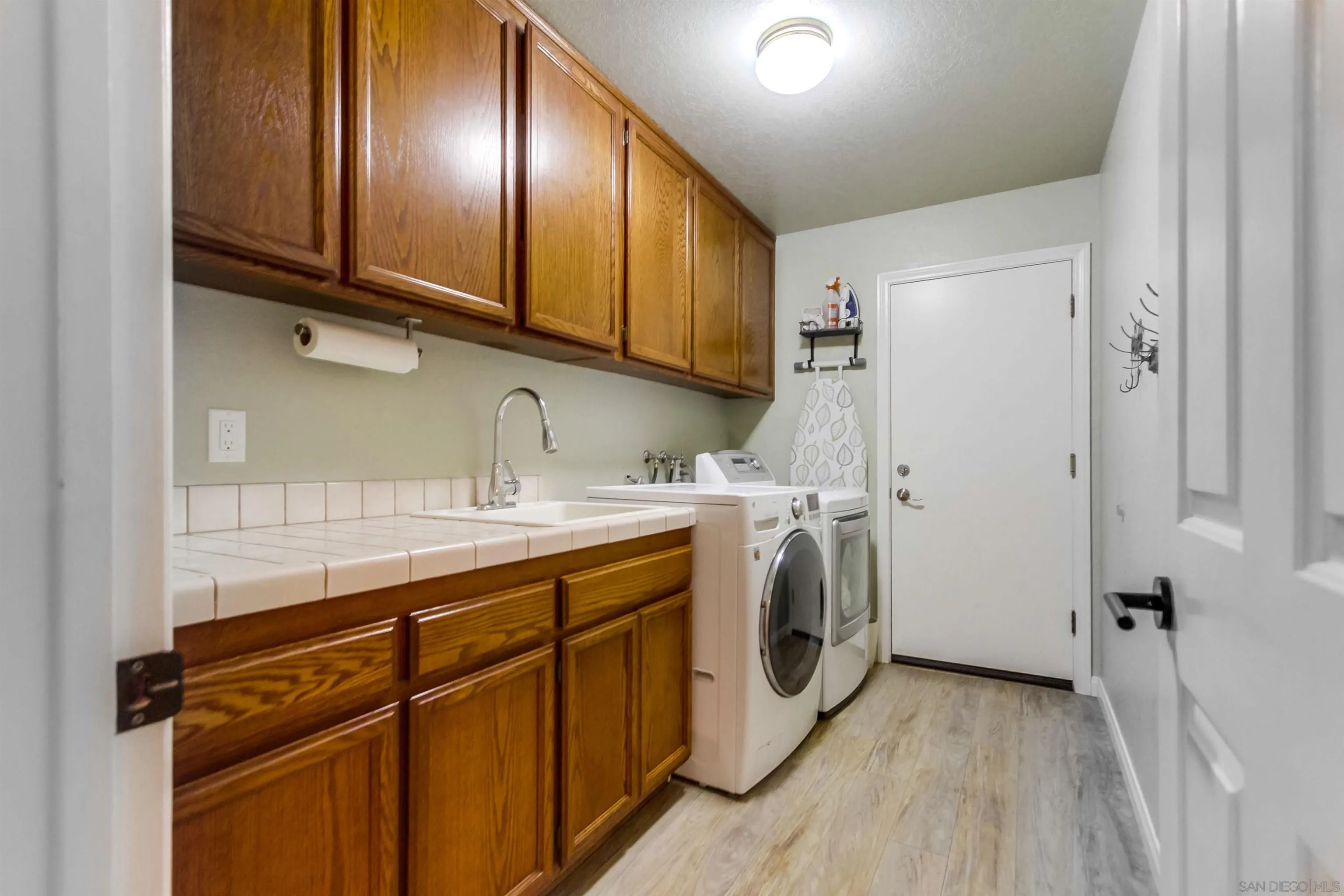1982 Cuervo Road Vista, CA 92084 - Photo 6 of 52 Gallery Image 6
