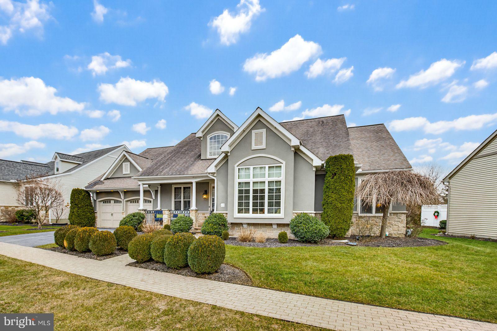 628 Dorset Street Lititz, PA 17543 - Photo 3 of 45 a front view of a house with a yard