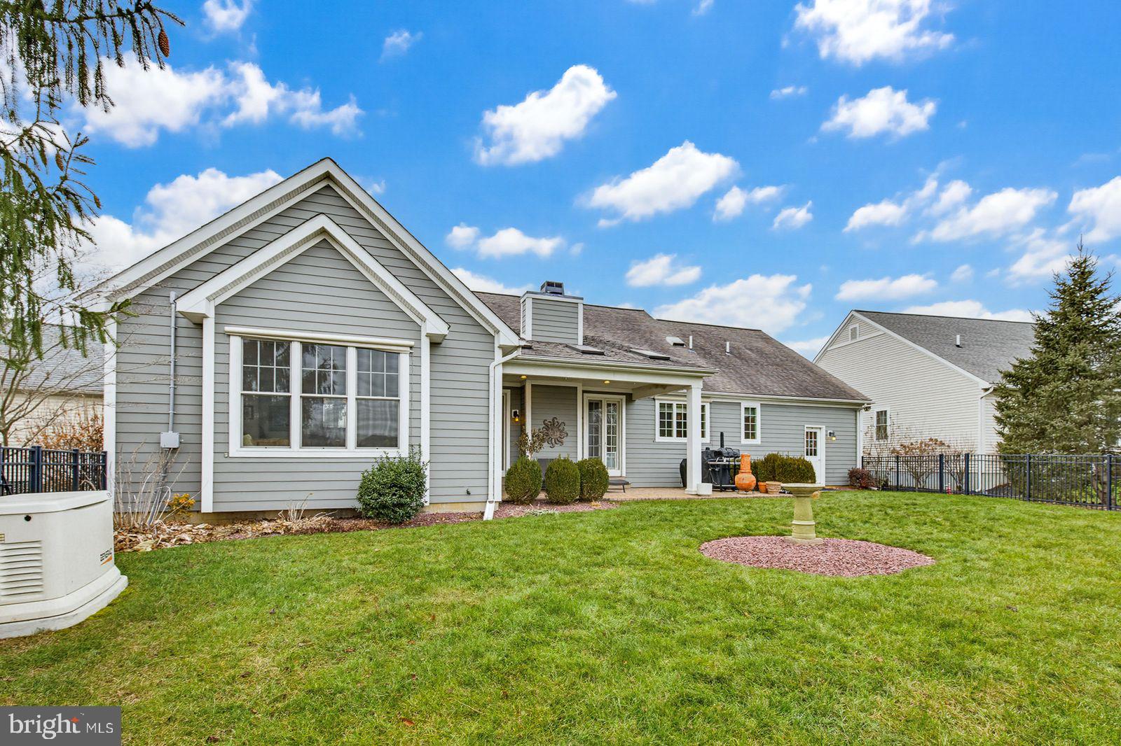 628 Dorset Street Lititz, PA 17543 - Photo 6 of 45