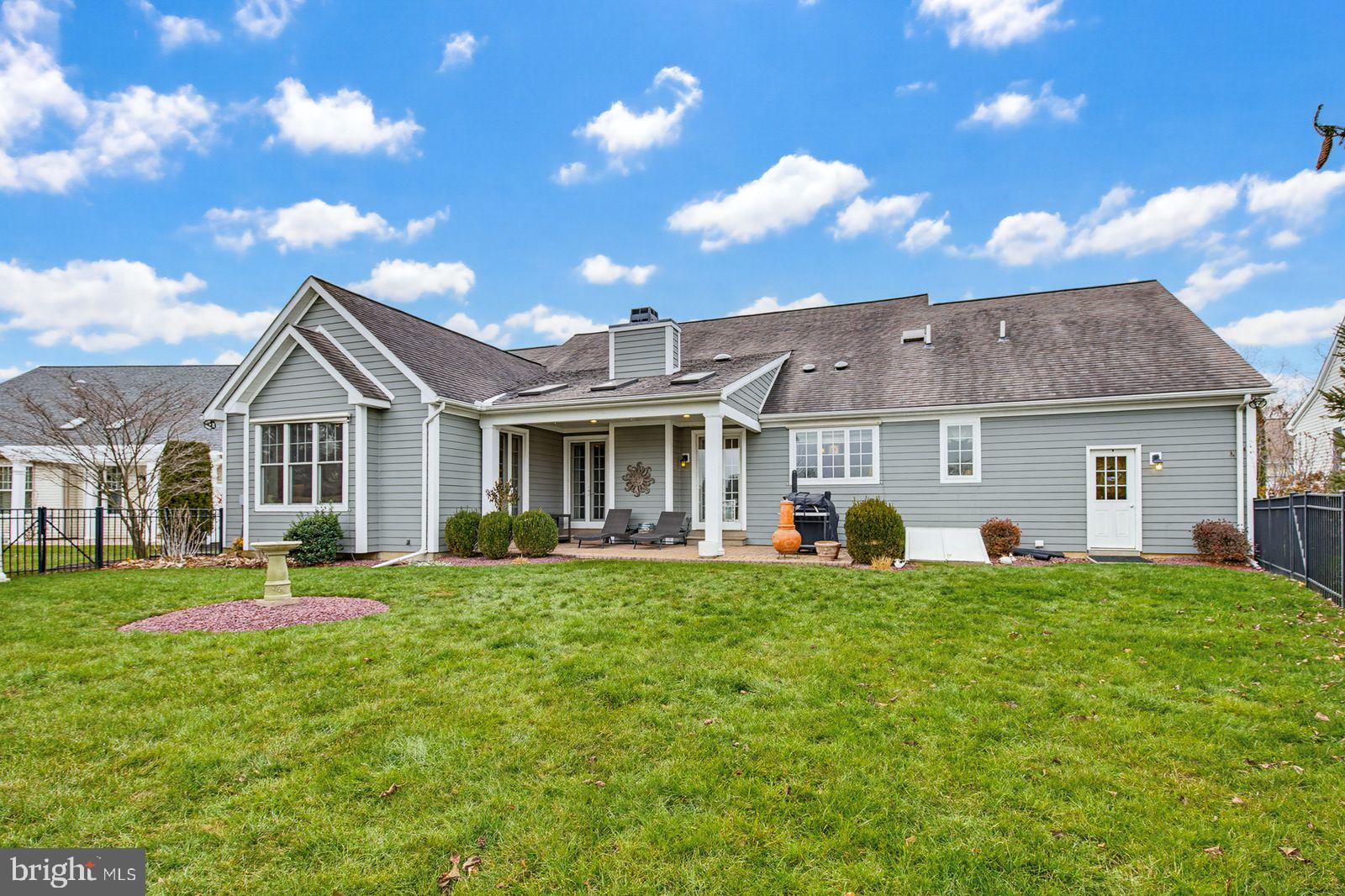 628 Dorset Street Lititz, PA 17543 - Photo 6 of 45 a front view of a house with a yard