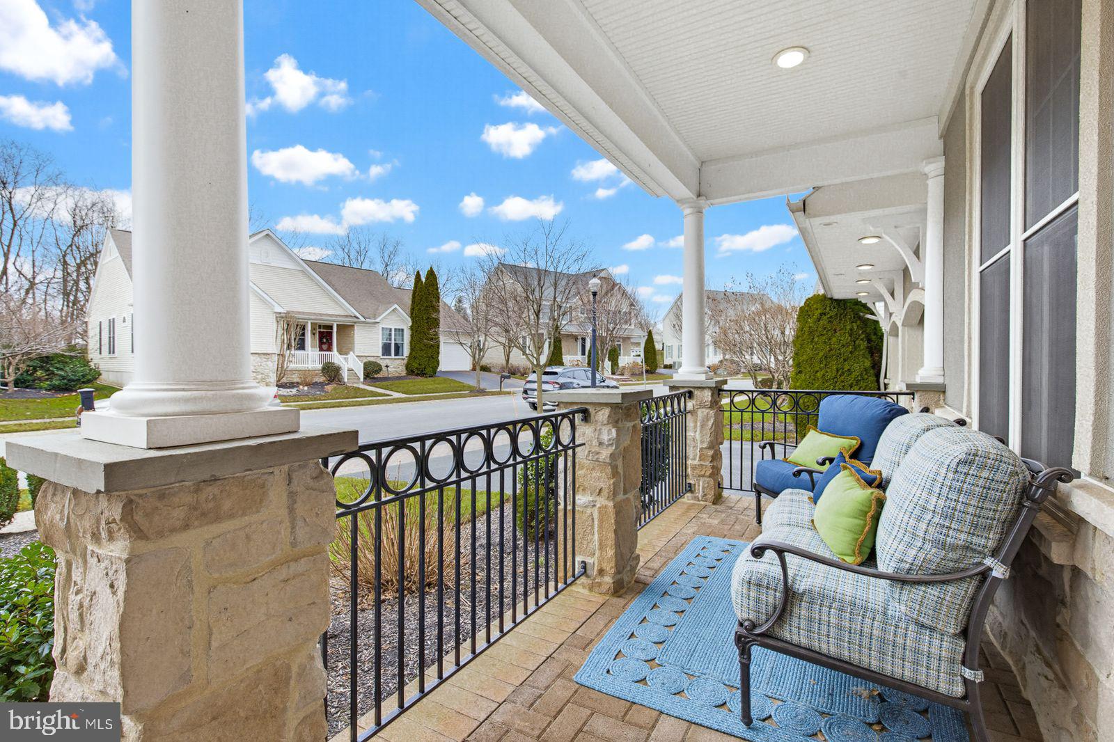 628 Dorset Street Lititz, PA 17543 - Photo 8 of 45