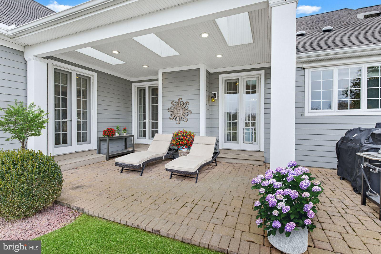 628 Dorset Street Lititz, PA 17543 - Photo 9 of 45 a building outdoor space with seating space