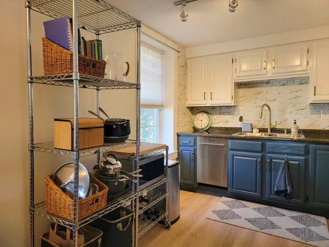 $2,250 | 713 Central Avenue, Unit 2, Dover, NH 03820