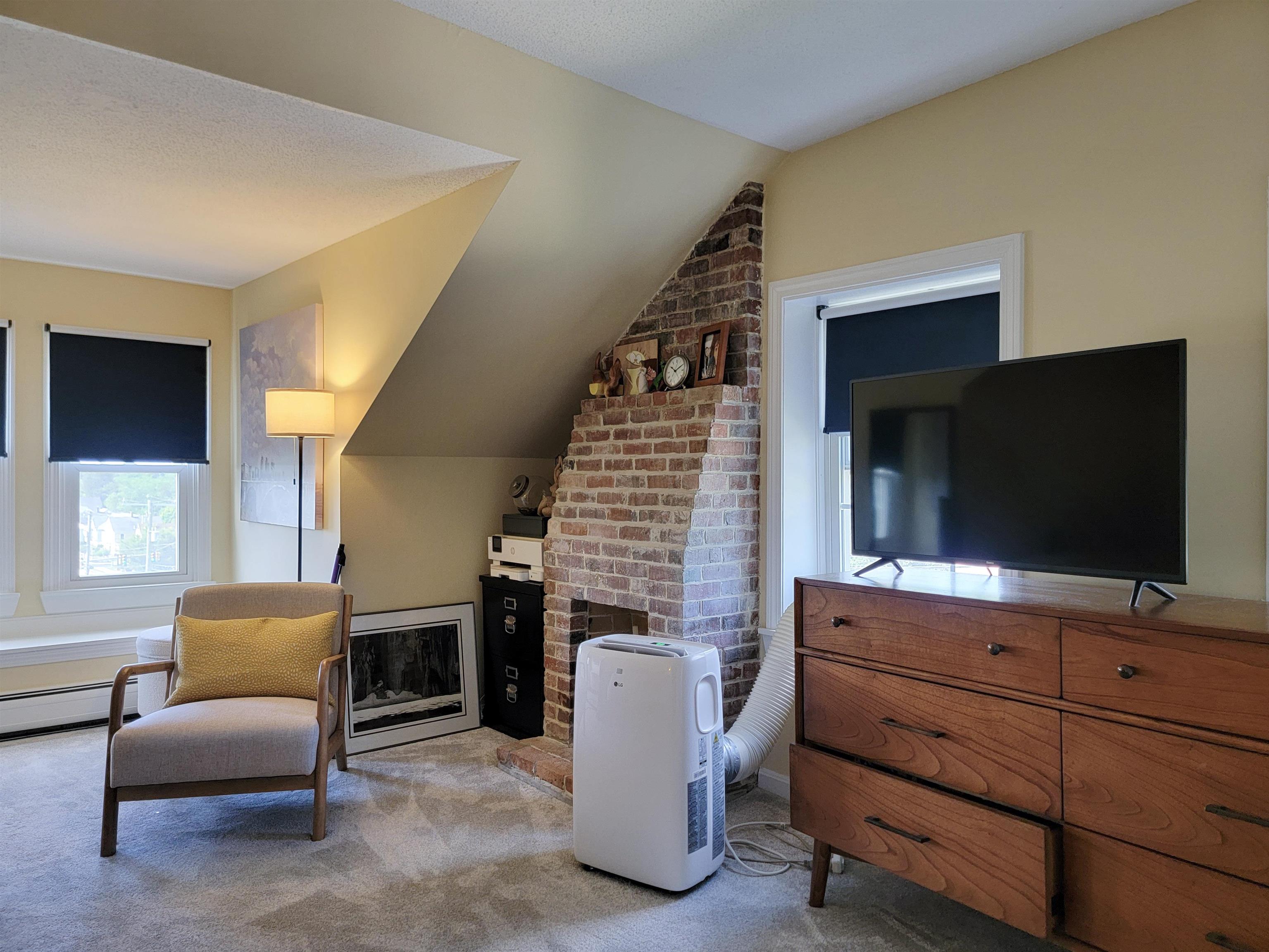 713 Central Avenue, Unit 2 Dover, NH 03820 - Photo 17 of 27