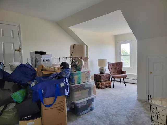 $2,250 | 713 Central Avenue, Unit 2, Dover, NH 03820