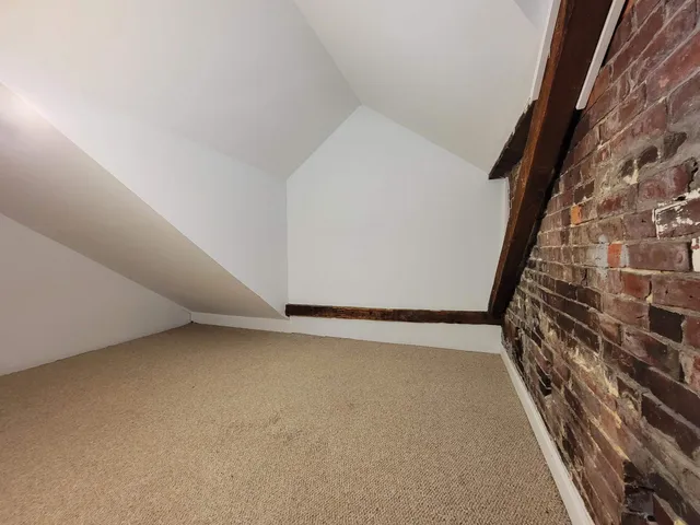 $2,250 | 713 Central Avenue, Unit 2, Dover, NH 03820