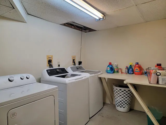 $2,250 | 713 Central Avenue, Unit 2, Dover, NH 03820