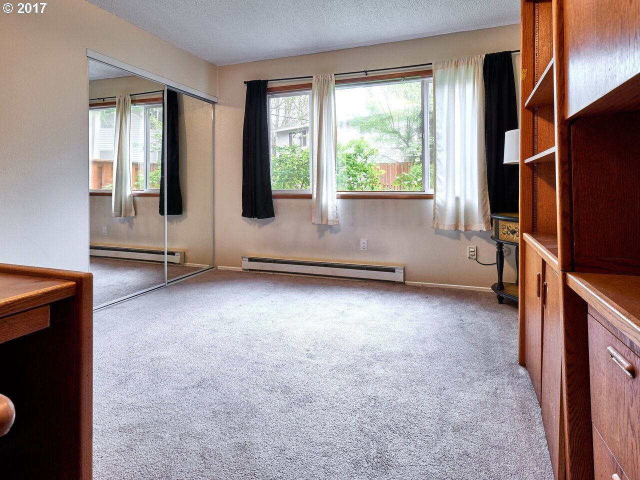 6825 Southwest Capitol Hill Road, Unit 19 Portland, OR 97219 - Photo 13 of 16 Gallery Image 13