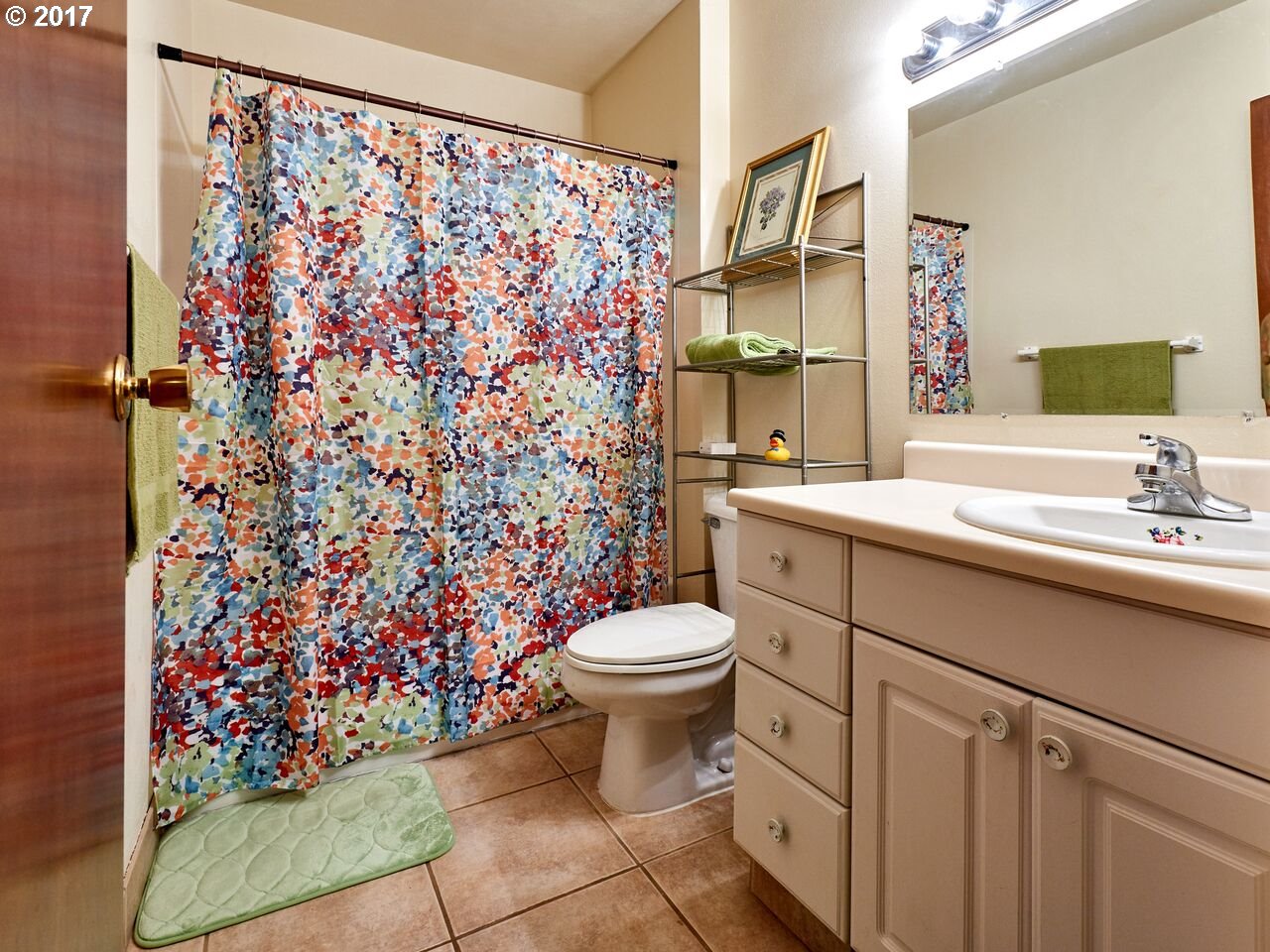 6825 Southwest Capitol Hill Road, Unit 19 Portland, OR 97219 - Photo 15 of 16 Gallery Image 15