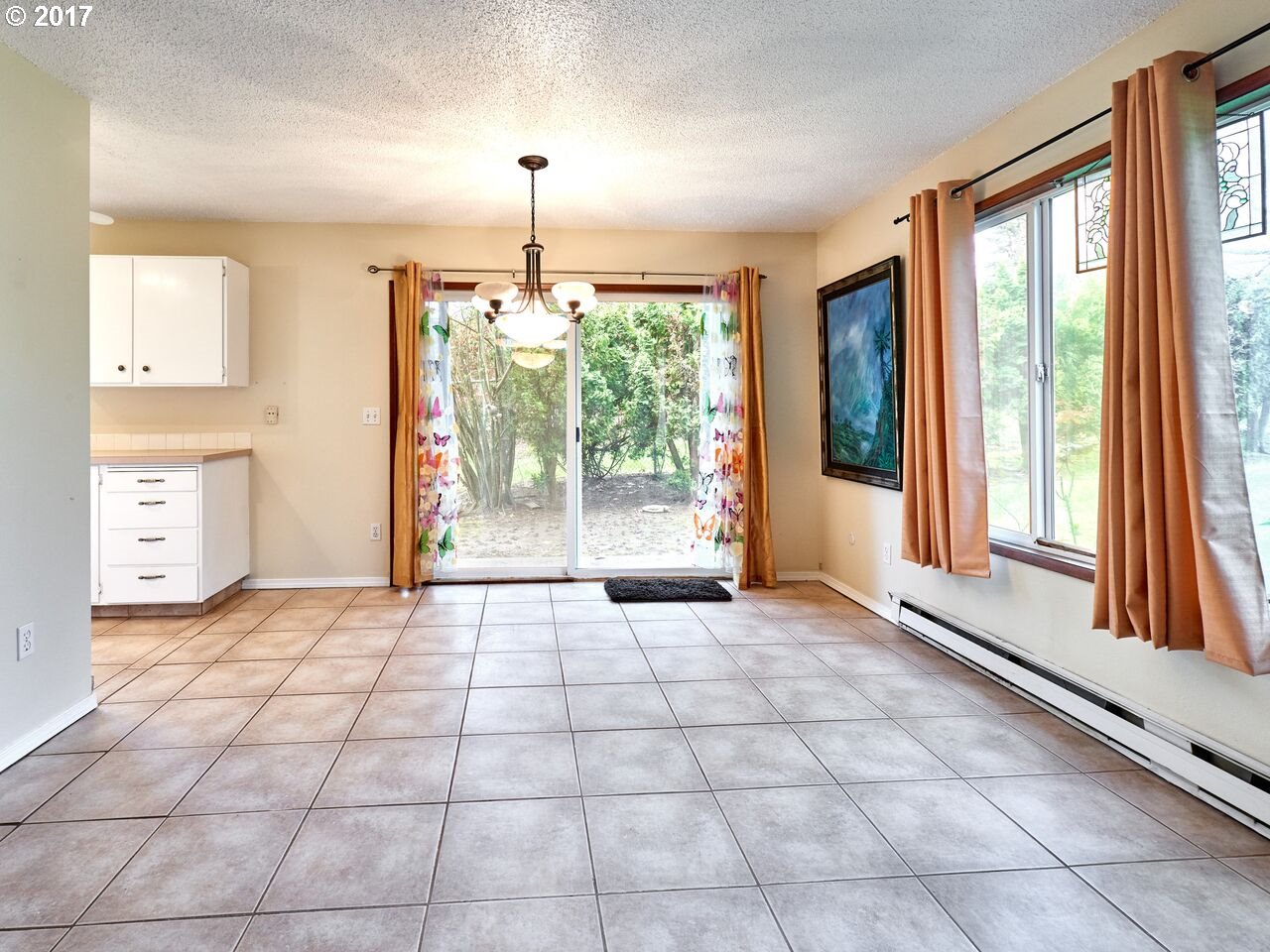 6825 Southwest Capitol Hill Road, Unit 19 Portland, OR 97219 - Photo 6 of 16 Gallery Image 6