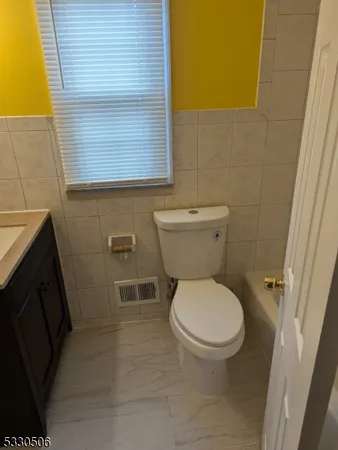 $2,100 | 11 Dartmouth Avenue, Unit 4A, Bridgewater, NJ 08807