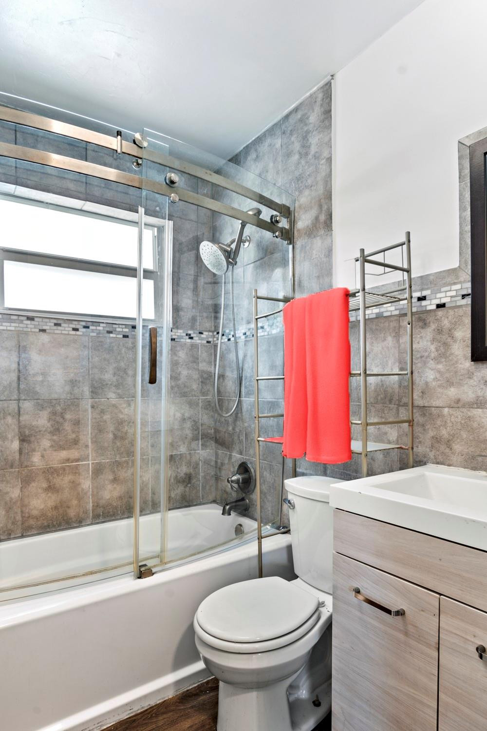 101 Northeast 35th Street, Unit A Pompano Beach, FL 33064 - Photo 16 of 23 Photo 16