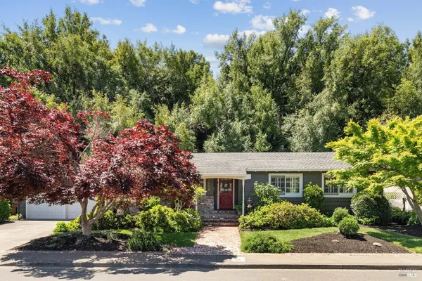 $1,175,000 | 2539 Rollingwood Drive, Napa, CA 94558