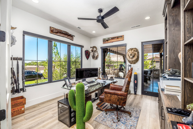 168 South Rancho Santa Fe Virgin, UT 84779 - Photo 16 of 68 Recessed lighting, wood-finish flooring, and a ceiling fan