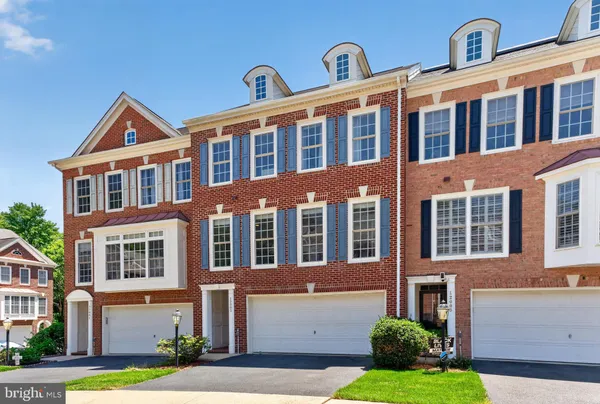 $3,500 | 12003 Mill Rock Drive, Fairfax, VA 22030