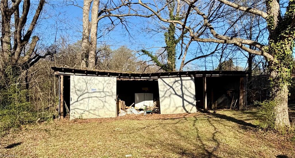 538 East Holly Grove Road Lexington, NC 27292 - Photo 4 of 6