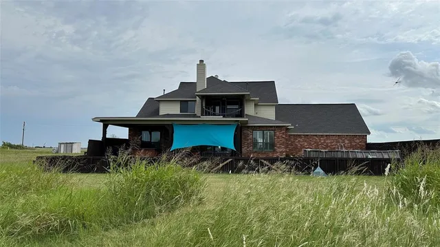 $3,300 | 13447 Farm To Market Road 1385, Pilot Point, TX 76258