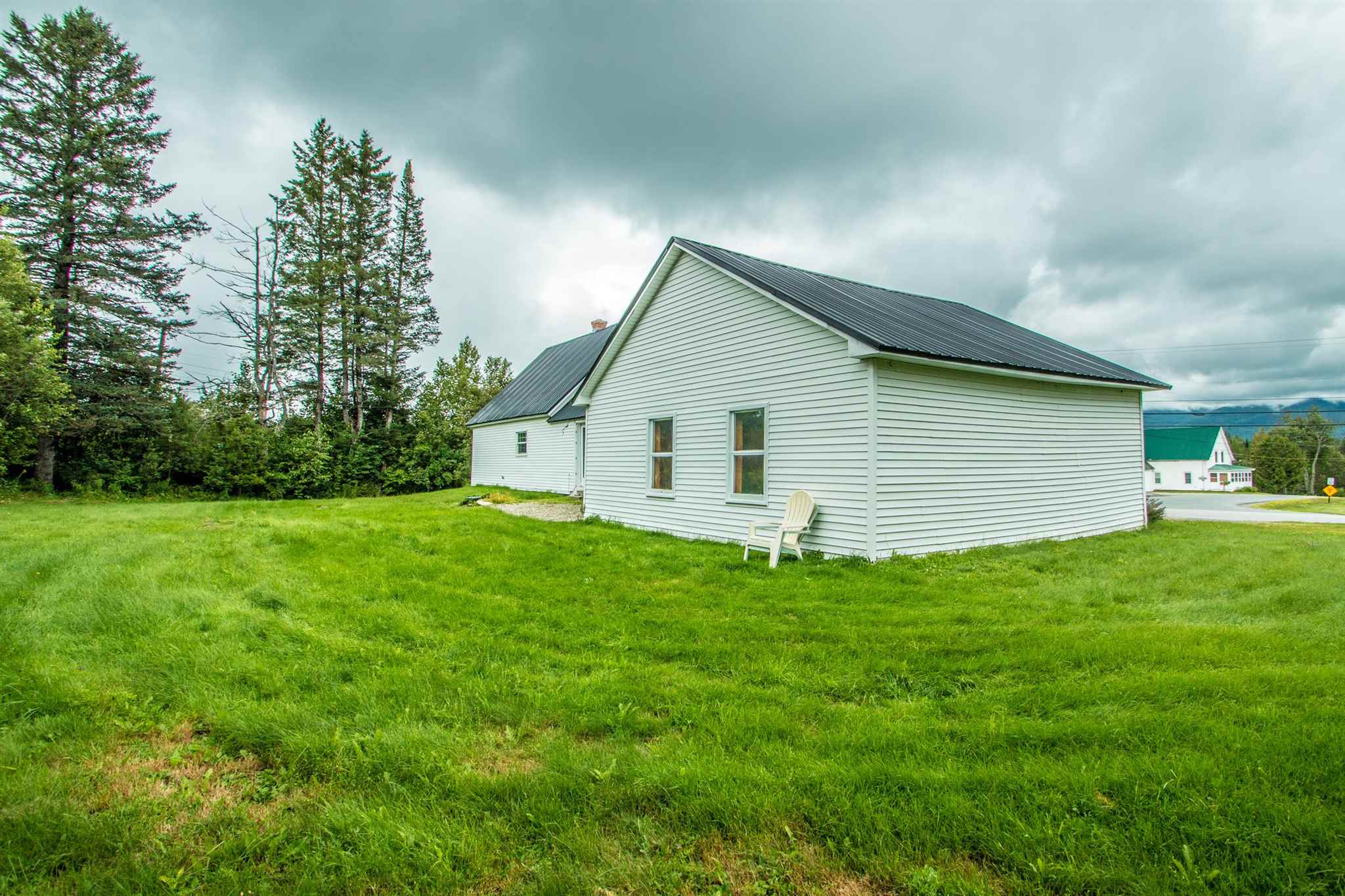 347 Jefferson Road Whitefield, NH 03598 - Photo 4 of 25 Gallery Image 4
