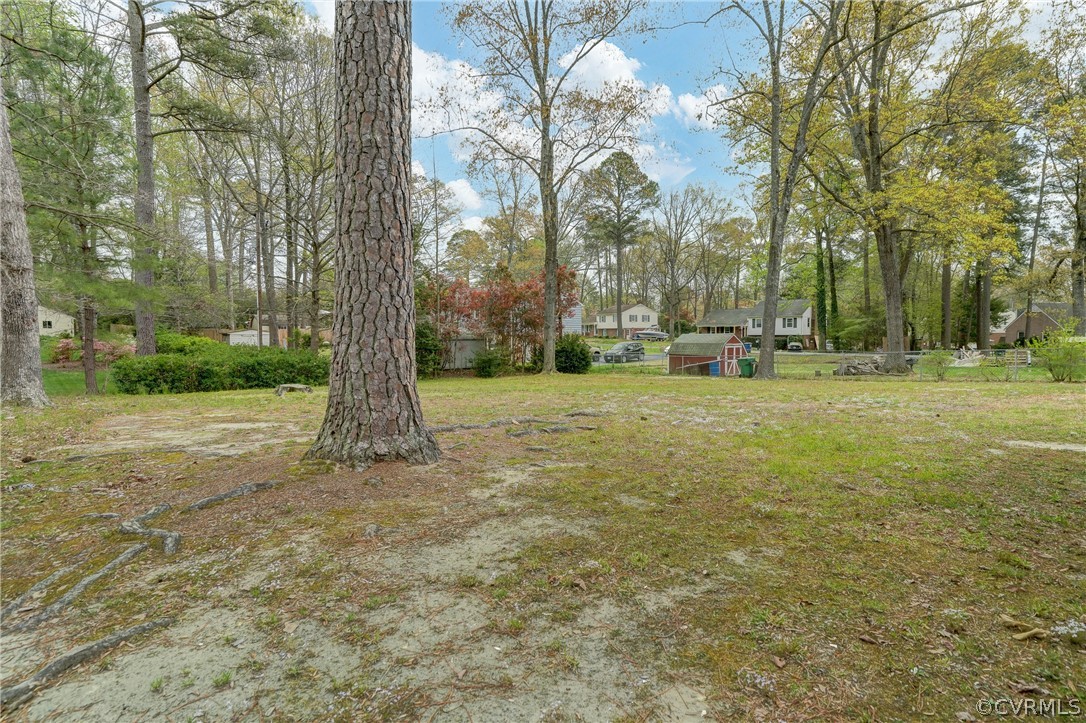 211 Stanmore Road North Chesterfield, VA 23236 - Photo 27 of 28 Gallery Image 27