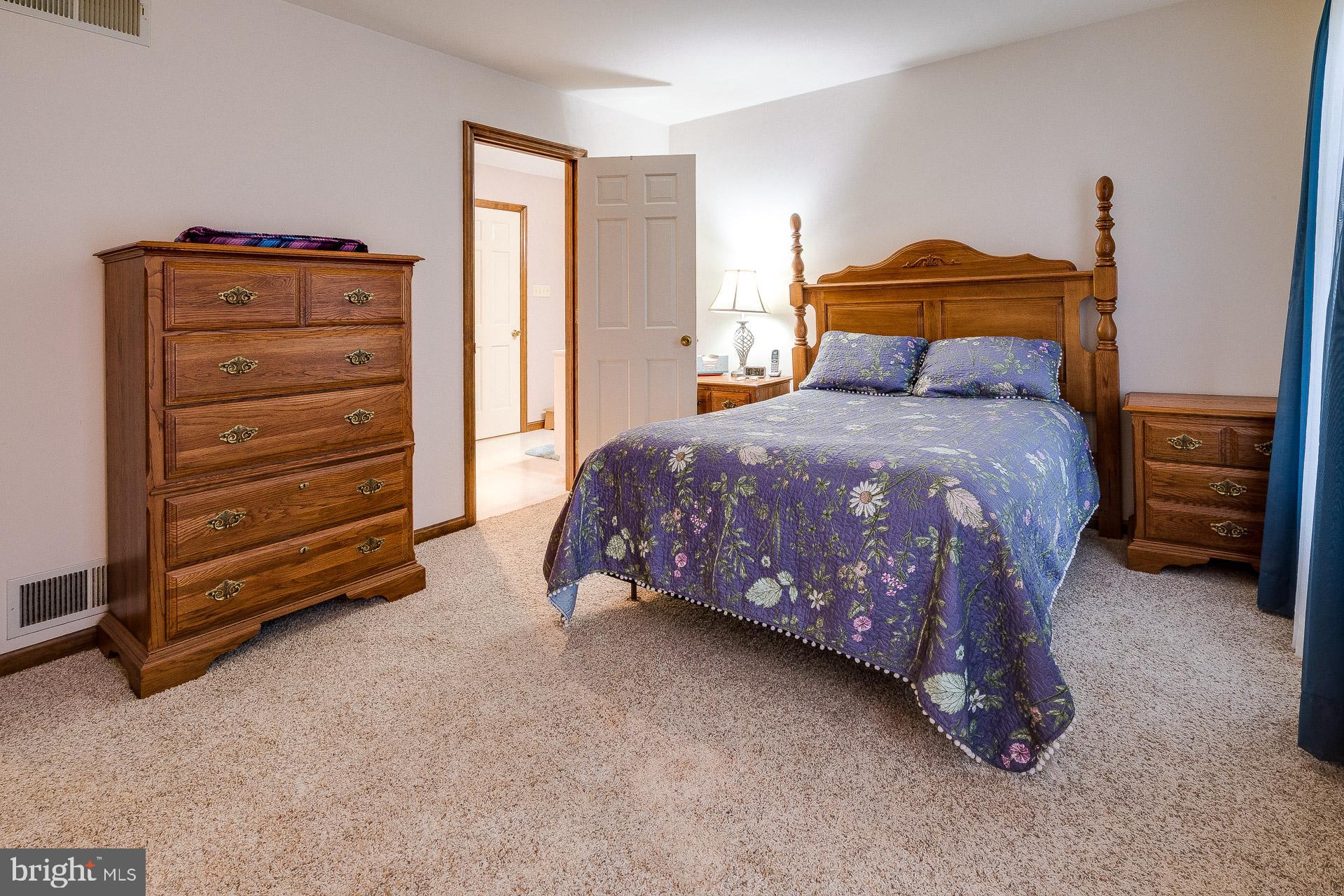 604 West 3rd Avenue Lititz, PA 17543 - Photo 20 of 33 Master bedroom