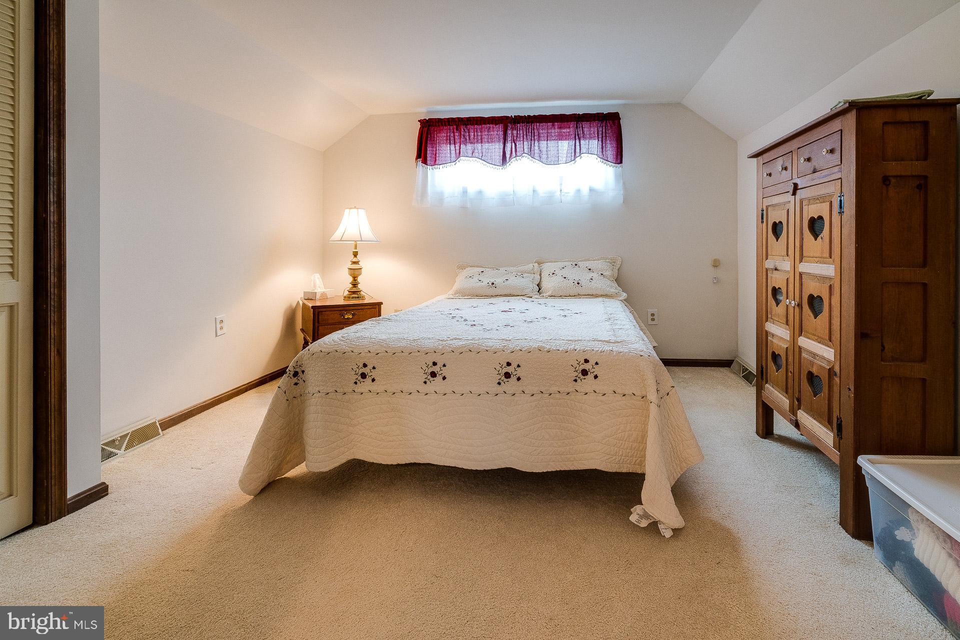 604 West 3rd Avenue Lititz, PA 17543 - Photo 24 of 33 Bedroom 2