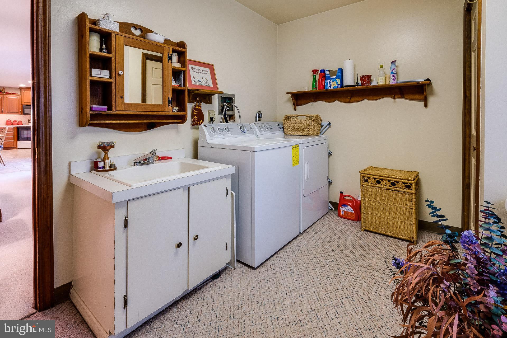 604 West 3rd Avenue Lititz, PA 17543 - Photo 27 of 33 1st-floor spacious laundry room with sink