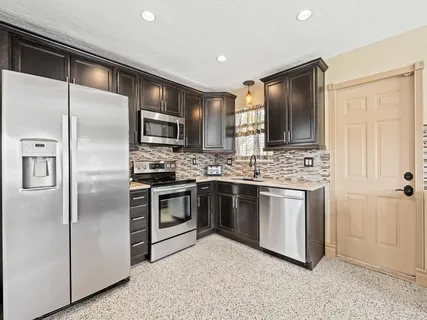 $699,000 | 5960 Southwest 13th Street, Plantation, FL 33317