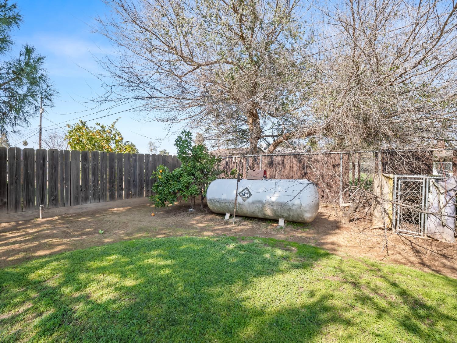 11952 Trieste Drive Madera, CA 93636 - Photo 22 of 28