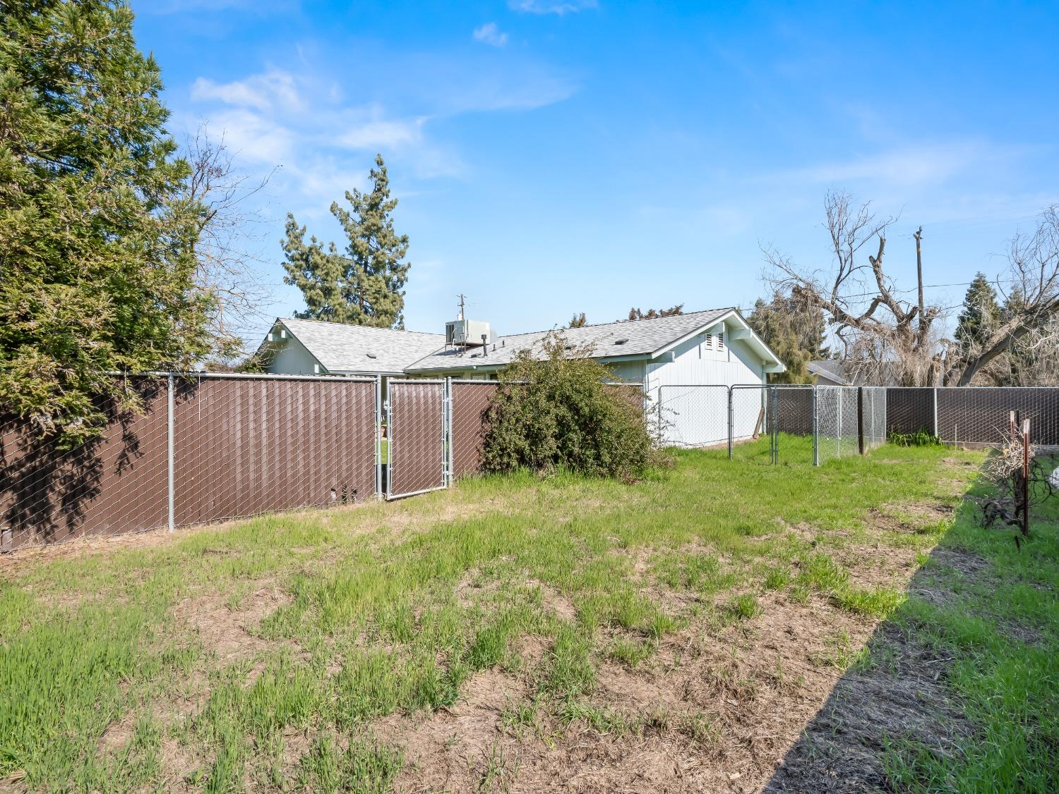 11952 Trieste Drive Madera, CA 93636 - Photo 24 of 28