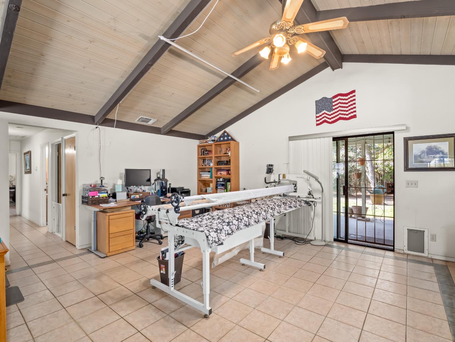 11952 Trieste Drive Madera, CA 93636 - Photo 7 of 28