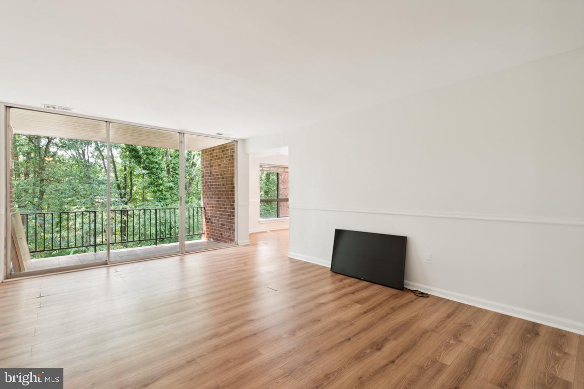 8451 Greenbelt Road, Unit 202 Greenbelt, MD 20770 - Photo 2 of 11