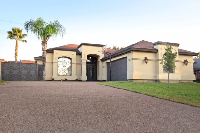 8707 Liberty Loop Laredo, TX 78045 - Photo 1 of 18 Gallery Image 1