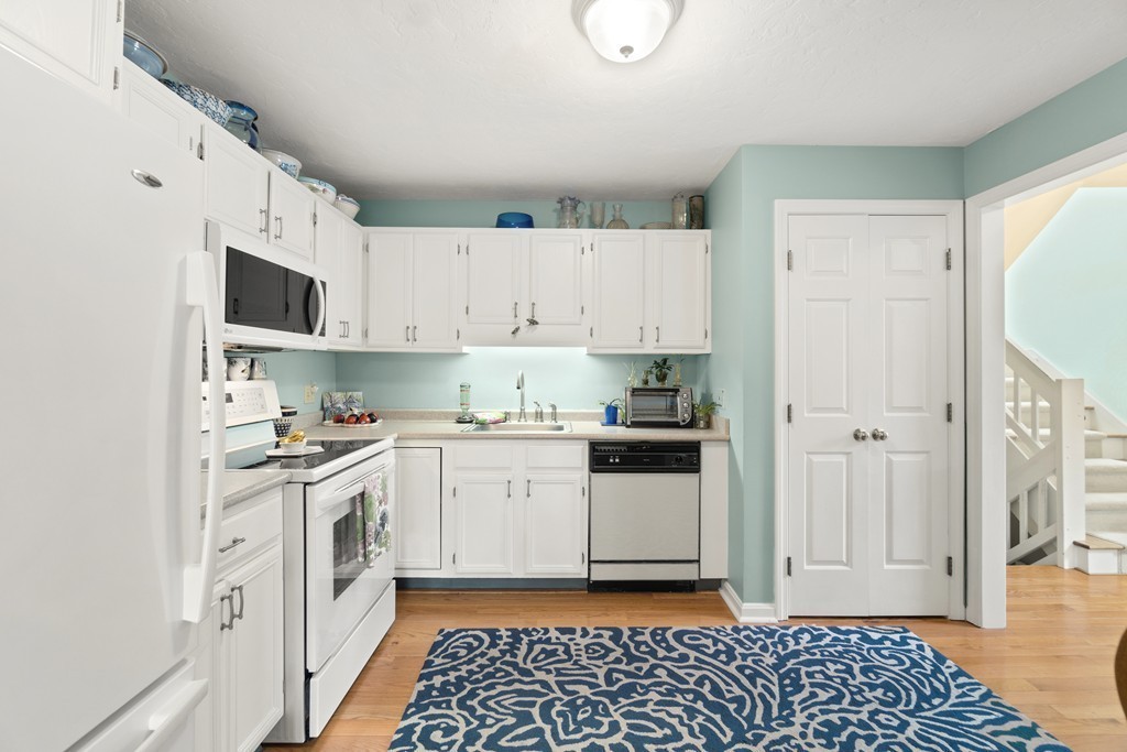 301 Treasure Island Road, Unit 301 Webster, MA 01570 - Photo 13 of 28 Gallery Image 13