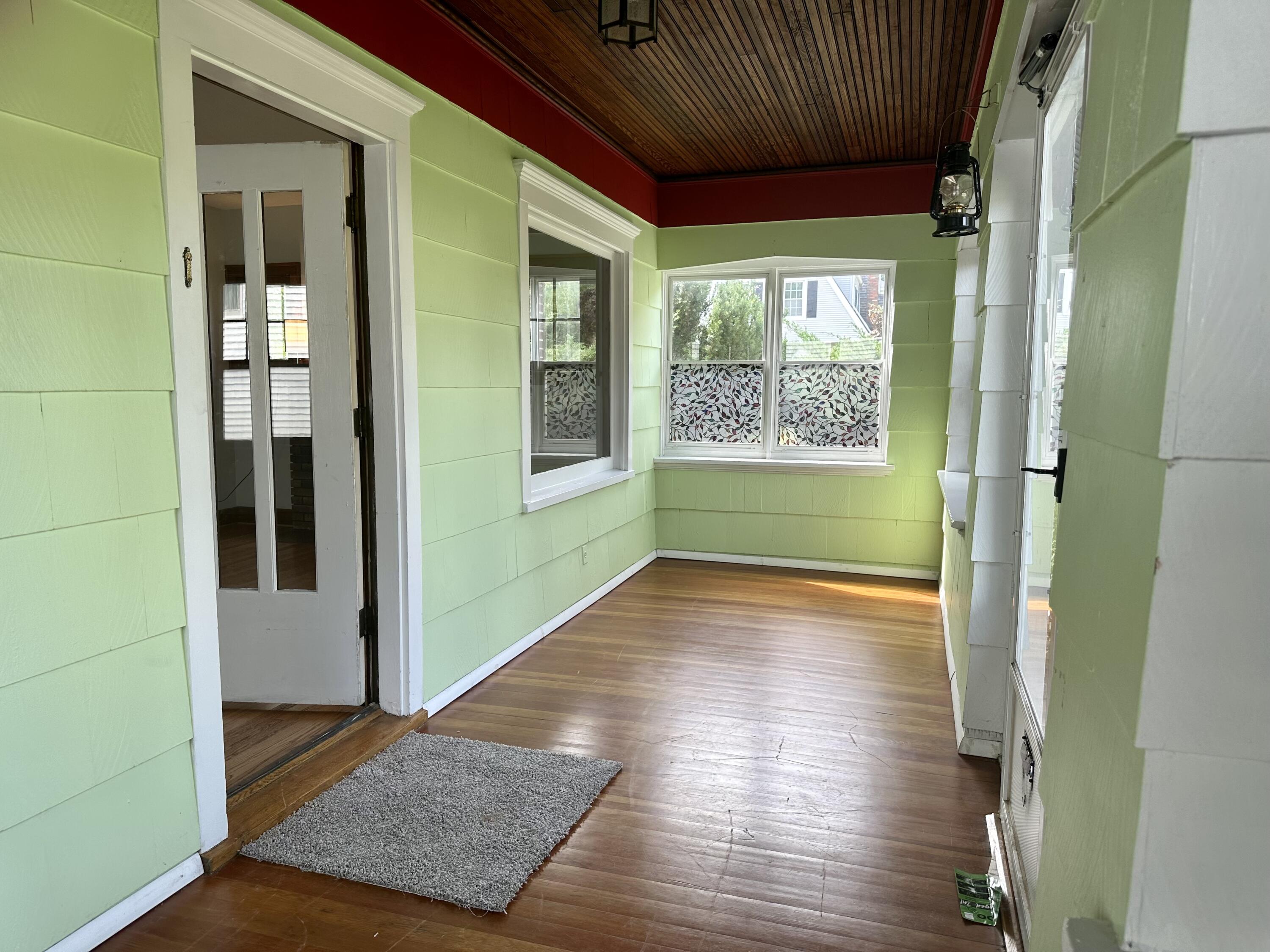 785 Crescent Road Jackson, MI 49203 - Photo 14 of 19 IMG_5605