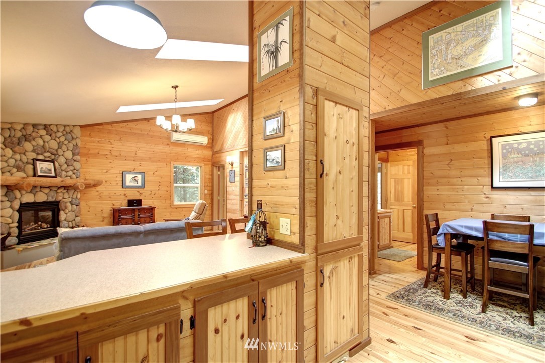 4217 Ginnett Road Anacortes, WA 98221 - Photo 13 of 20
