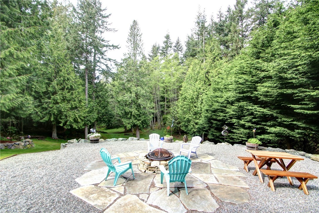 4217 Ginnett Road Anacortes, WA 98221 - Photo 15 of 20
