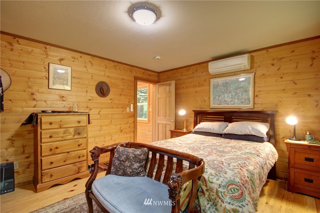 4217 Ginnett Road Anacortes, WA 98221 - Photo 8 of 20