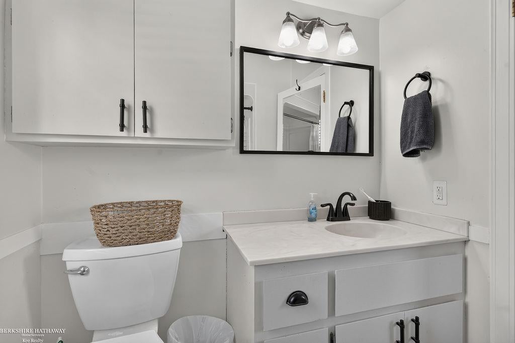 12121 Canal Road Sterling Heights, MI 48313 - Photo 23 of 44 Gallery Image 23