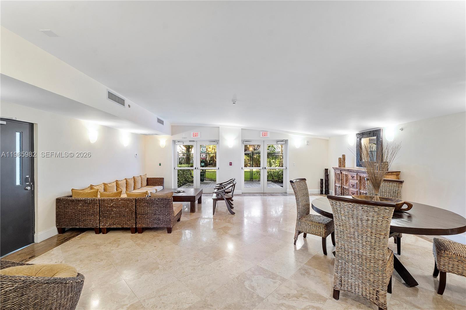 2600 Southwest 27th Avenue, Unit PH07 Miami, FL 33133 - Photo 32 of 39