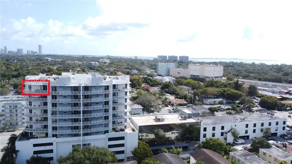 $2,500 | 2600 Southwest 27th Avenue, Unit PH07, Miami, FL 33133