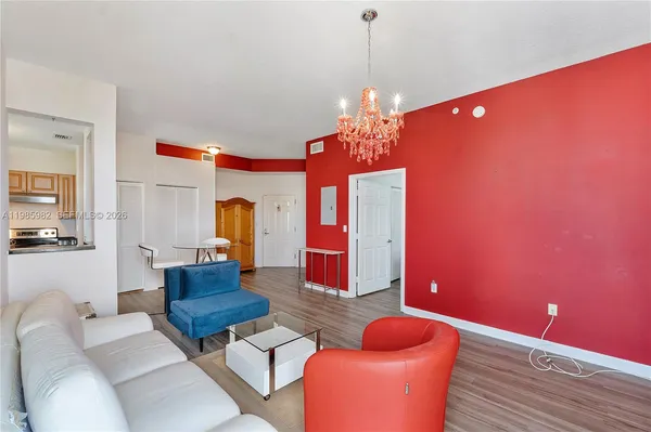 $2,500 | 2600 Southwest 27th Avenue, Unit PH07, Miami, FL 33133