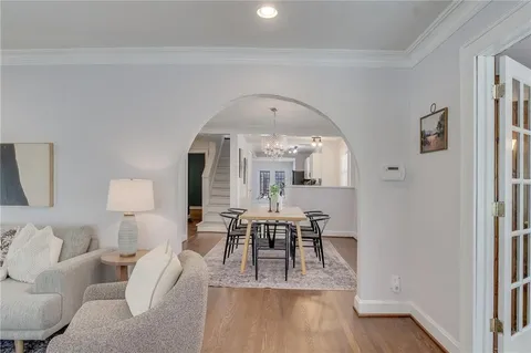 $465,000 | 6 East 70th Terrace, Kansas City, MO 64113