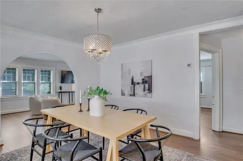 $465,000 | 6 East 70th Terrace, Kansas City, MO 64113