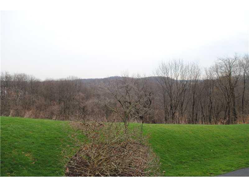 260 Sweet Gum Road Pittsburgh, PA 15238 - Photo 18 of 18 View.