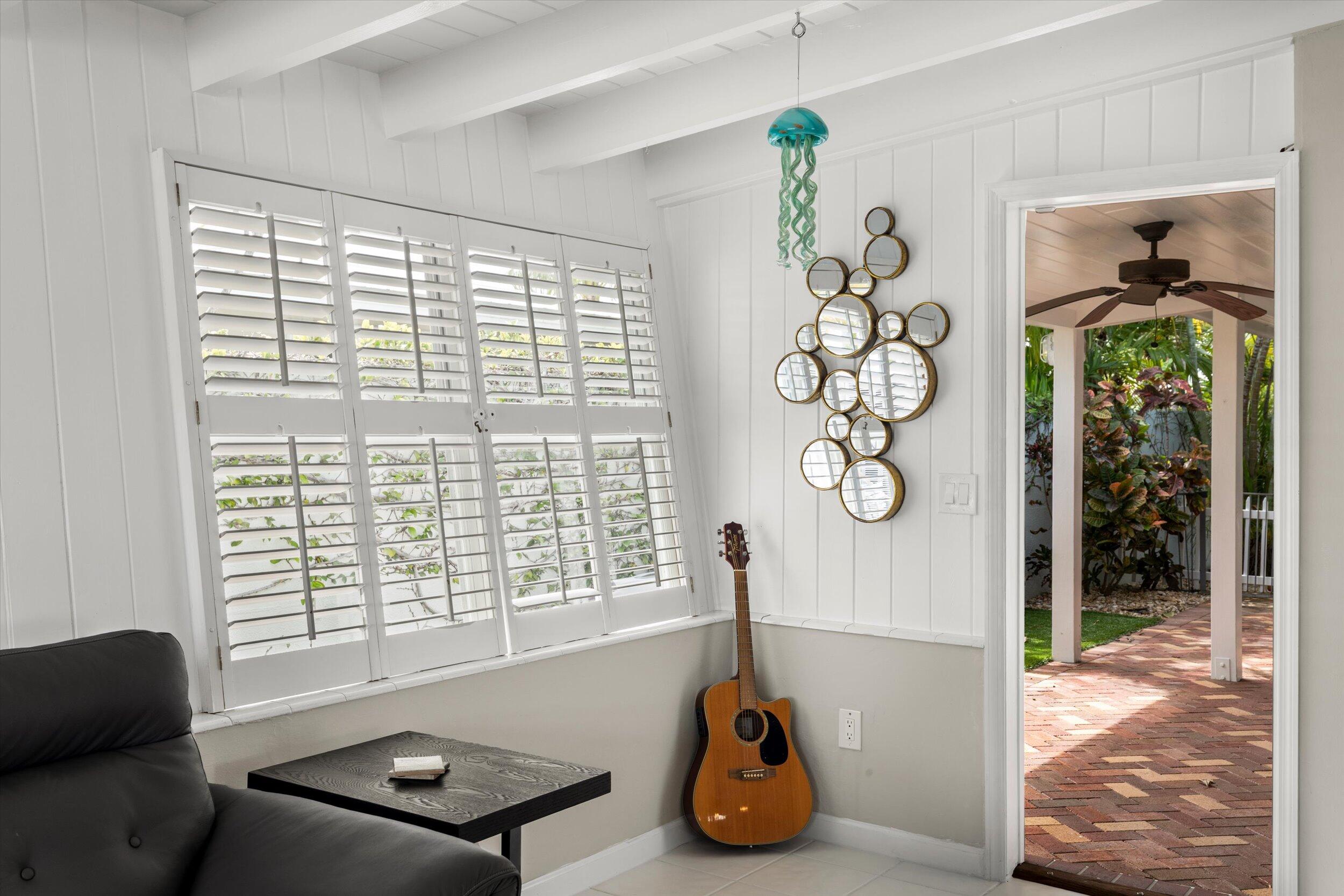 16 Bamboo Terrace Key Haven, FL 33040 - Photo 12 of 50 13-013