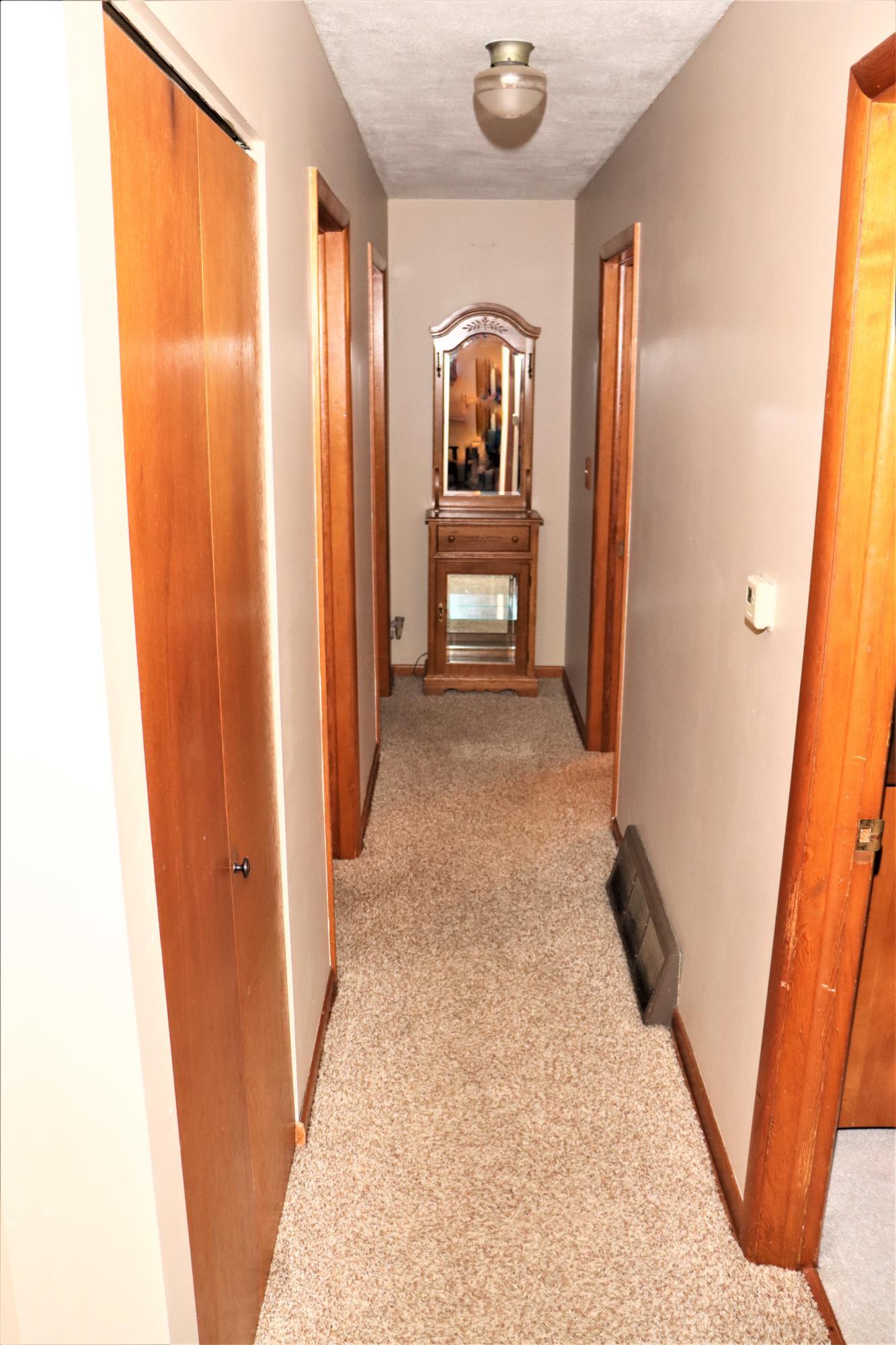 4463 Midvale Road Columbus, OH 43224 - Photo 17 of 34 Gallery Image 17