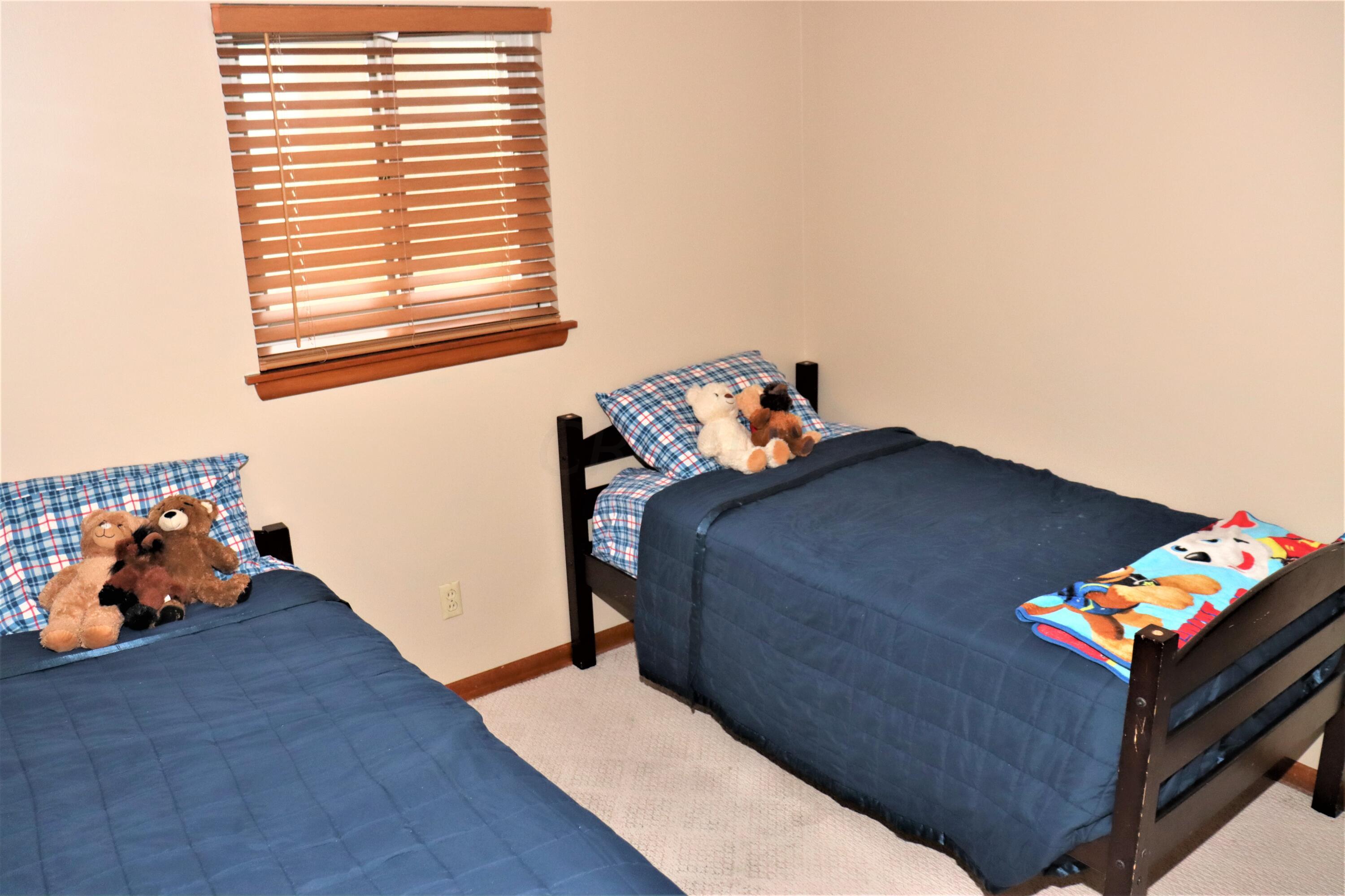 4463 Midvale Road Columbus, OH 43224 - Photo 19 of 34 Gallery Image 19