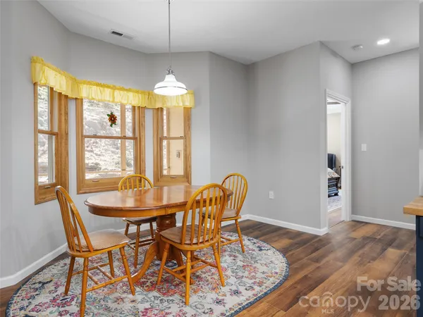 $935,000 | 33 Freedom Drive, Waynesville, NC 28786