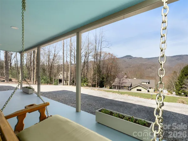 $935,000 | 33 Freedom Drive, Waynesville, NC 28786
