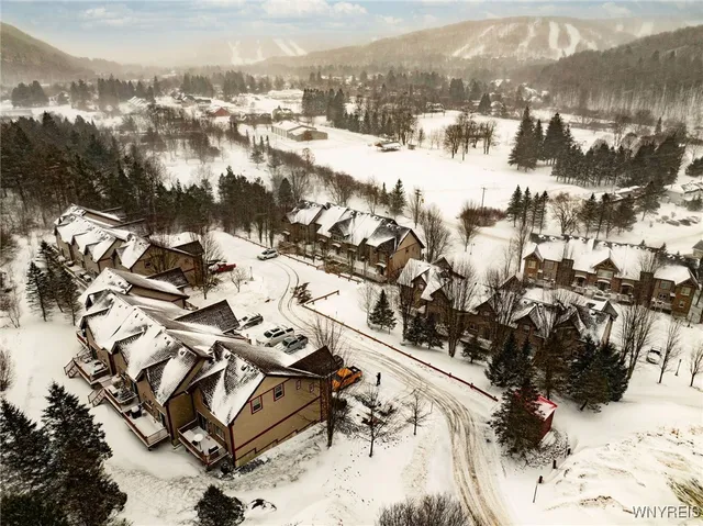 $495,000 | 1 Mountain View, Ellicottville, NY 14731